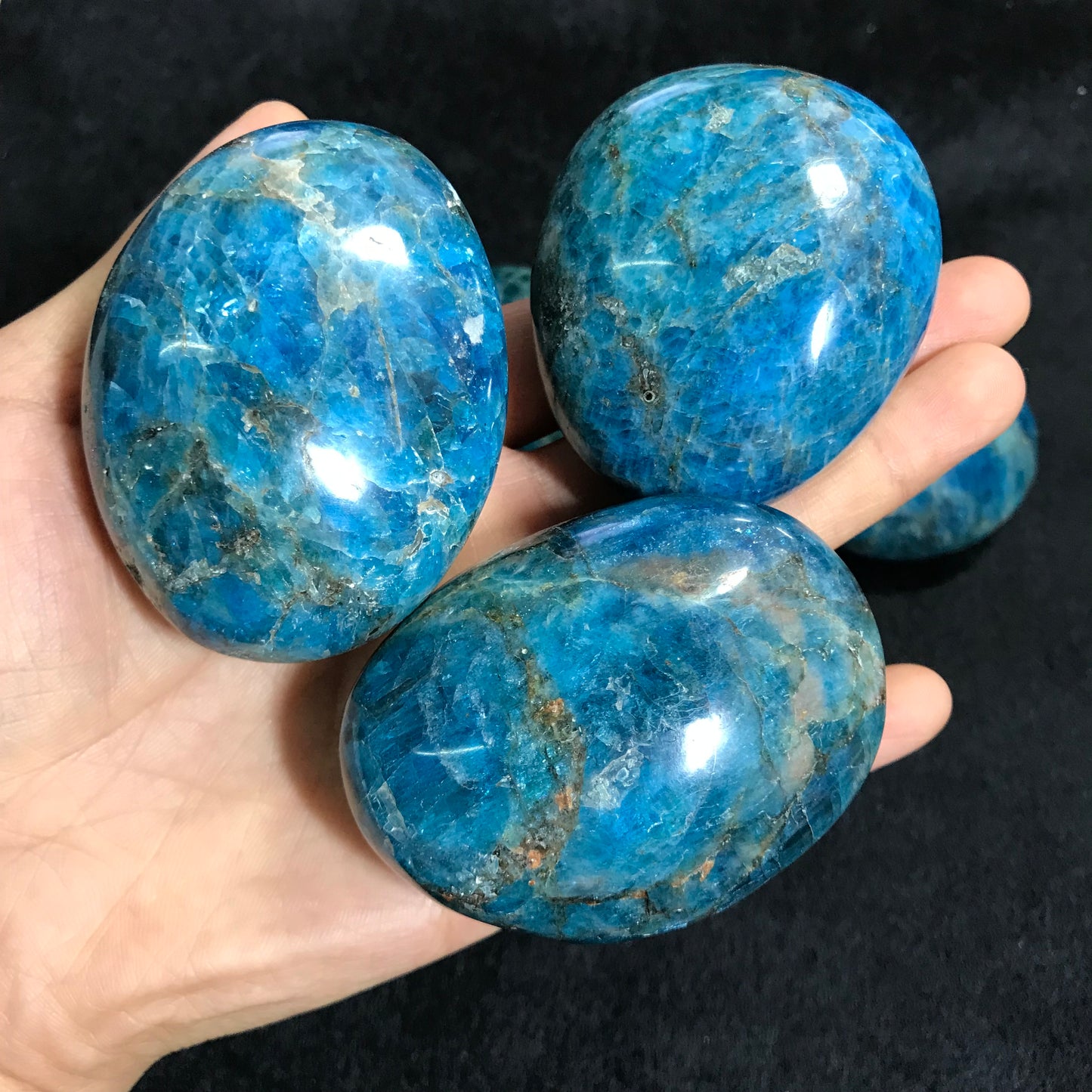 Natural blue apatite stone sphere crystal reiki healing ball - Crownie 0 5x6cm