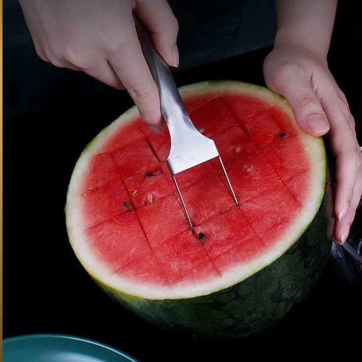 2 In 1 Watermelon Fork Slicer Multi-purpose Stainless Steel Watermelon Slicer Cutter Kitchen Fruit Cutting Fork Fruit Divider Kitchen Gadgets - Crownie 0 Watermelon cut