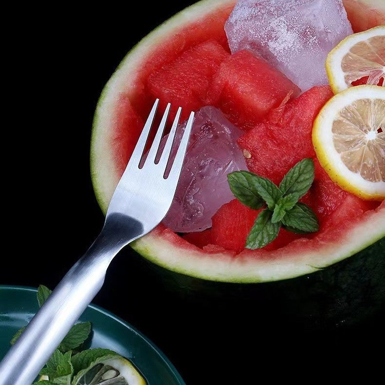 2 In 1 Watermelon Fork Slicer Multi-purpose Stainless Steel Watermelon Slicer Cutter Kitchen Fruit Cutting Fork Fruit Divider Kitchen Gadgets - Crownie 0 Watermelon cut
